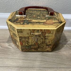 Vintage 1970s Anton‎ Pieck Street Scene Decoupage Wood Box Lucite Handle Purse